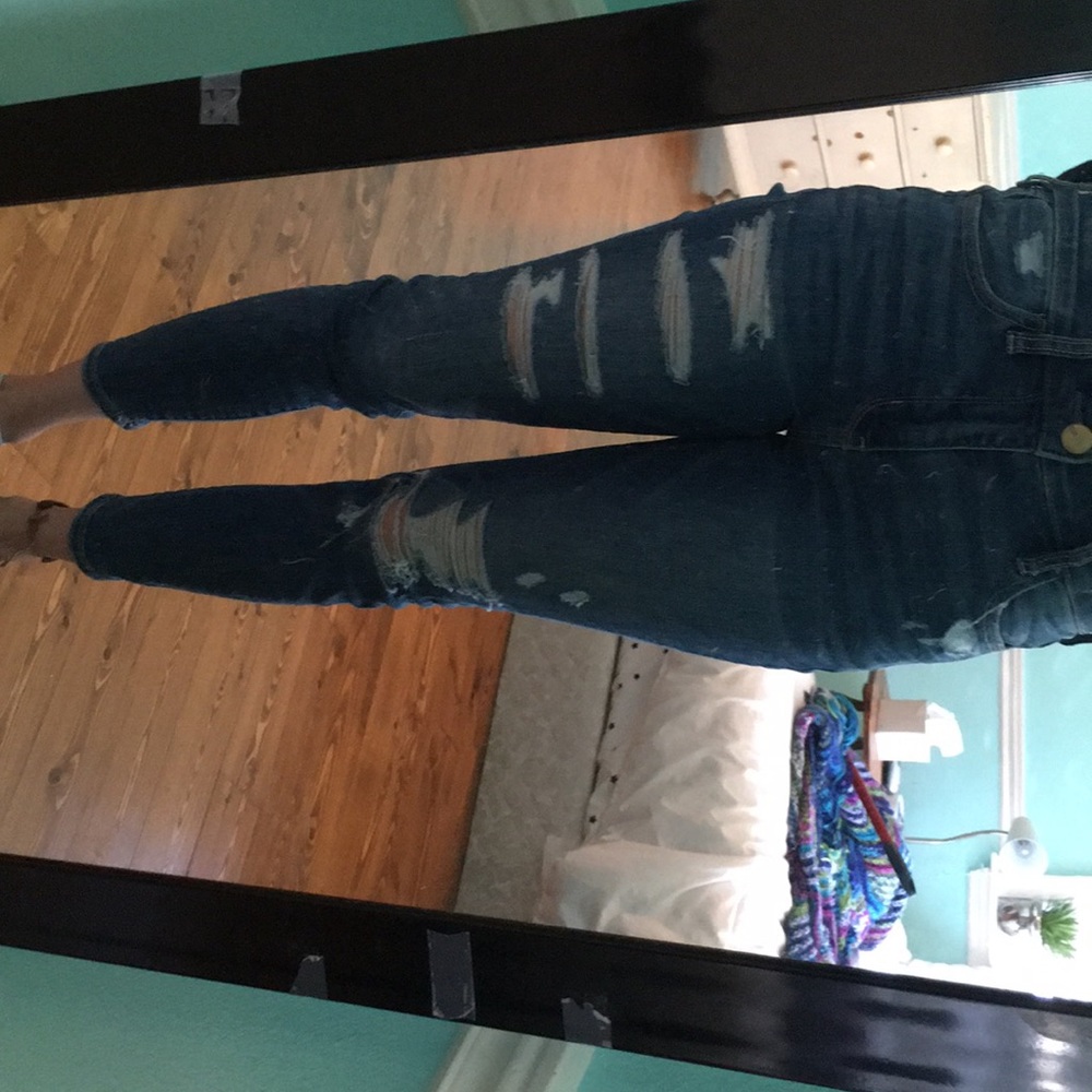 American eagle high waisted ripped jeans